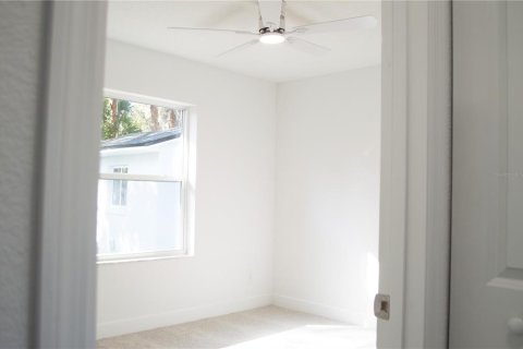 Villa ou maison à vendre à Edgewater, Floride: 3 chambres, 139.07 m2 № 2411520 - photo 26