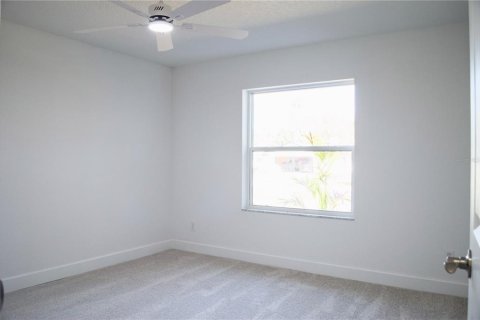 Villa ou maison à vendre à Edgewater, Floride: 3 chambres, 139.07 m2 № 2411520 - photo 30