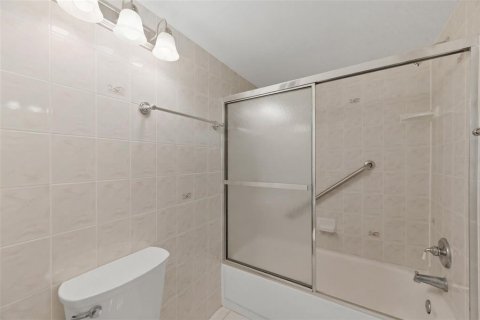 Condominio en venta en Indian Shores, Florida, 2 dormitorios, 91.51 m2 № 2223319 - foto 27