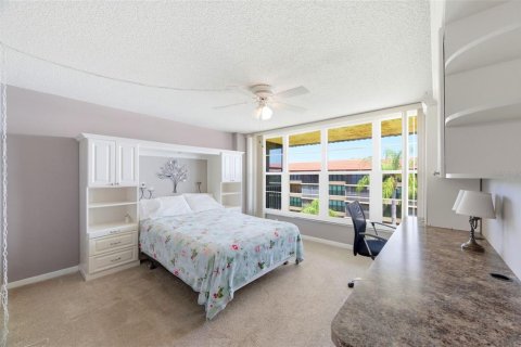 Condominio en venta en Indian Shores, Florida, 2 dormitorios, 91.51 m2 № 2223319 - foto 21