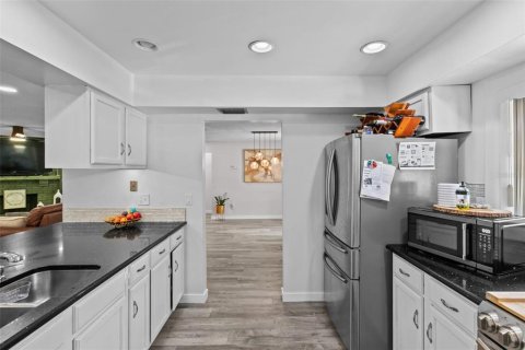 Villa ou maison à vendre à Orlando, Floride: 2 chambres, 151.06 m2 № 2316817 - photo 14