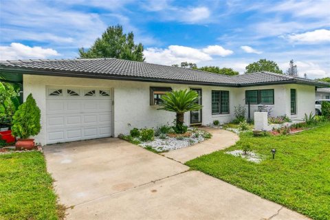 Villa ou maison à vendre à Orlando, Floride: 2 chambres, 151.06 m2 № 2316817 - photo 2
