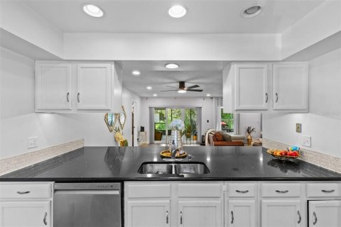Villa ou maison à vendre à Orlando, Floride: 2 chambres, 151.06 m2 № 2316817 - photo 11