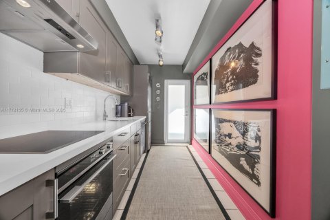 Condominio en venta en Miami Beach, Florida, 1 dormitorio, 54.91 m2 № 1745817 - foto 16