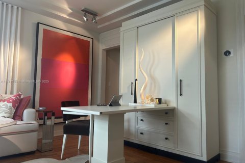 Condominio en venta en Miami Beach, Florida, 1 dormitorio, 54.91 m2 № 1745817 - foto 10