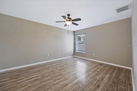 Villa ou maison à vendre à Lakeland, Floride: 3 chambres, 119.57 m2 № 2291504 - photo 10