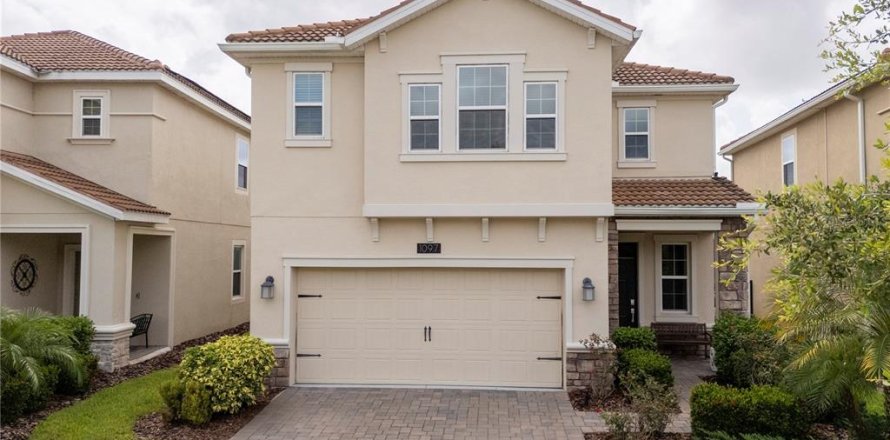 Casa en Davenport, Florida 4 dormitorios, 216.74 m2 № 1791145