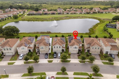 Casa en venta en Davenport, Florida, 4 dormitorios, 216.74 m2 № 1791145 - foto 4