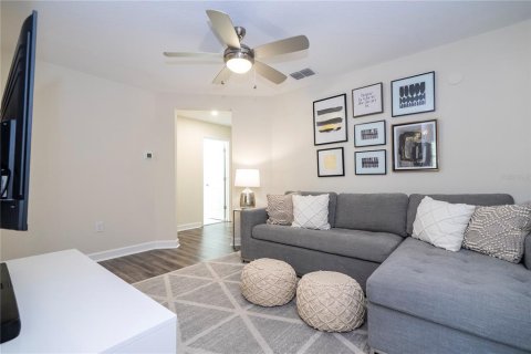 Casa en venta en Davenport, Florida, 4 dormitorios, 216.74 m2 № 1791145 - foto 29