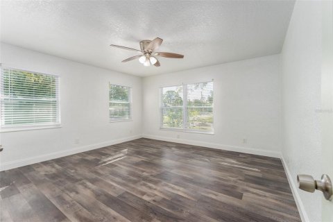 Villa ou maison à vendre à Saint Petersburg, Floride: 4 chambres, 174.66 m2 № 2408830 - photo 20