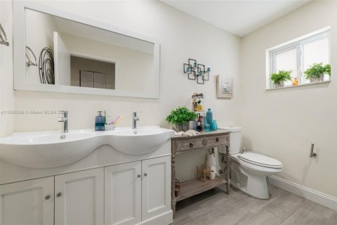 Villa ou maison à vendre à Homestead, Floride: 4 chambres, 149.67 m2 № 1969497 - photo 17