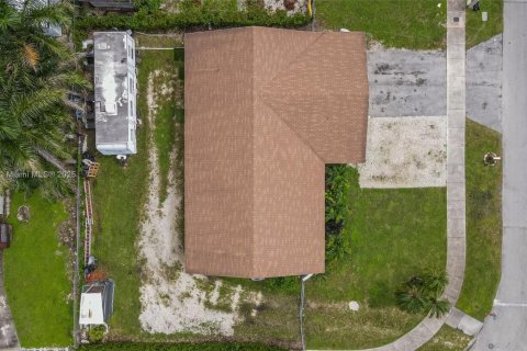 Villa ou maison à vendre à Homestead, Floride: 4 chambres, 149.67 m2 № 1969497 - photo 21