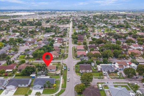 Villa ou maison à vendre à Homestead, Floride: 4 chambres, 149.67 m2 № 1969497 - photo 24