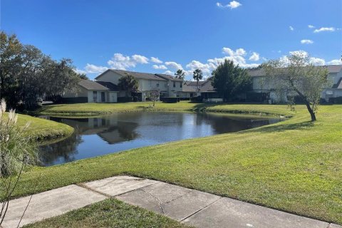 Villa ou maison à louer à Kissimmee, Floride: 3 chambres, 98.1 m2 № 2404841 - photo 21