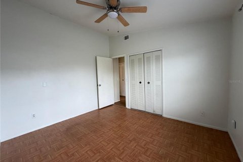 Villa ou maison à louer à Kissimmee, Floride: 3 chambres, 98.1 m2 № 2404841 - photo 14