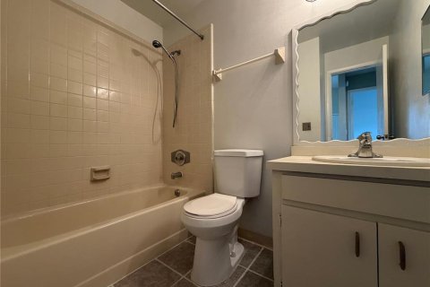 Villa ou maison à louer à Kissimmee, Floride: 3 chambres, 98.1 m2 № 2404841 - photo 15