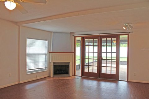 House in Lakeland, Florida 4 bedrooms, 153.85 sq.m. № 1910754 - photo 16