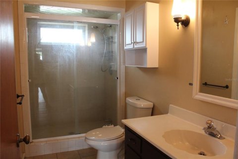 House in Lakeland, Florida 4 bedrooms, 153.85 sq.m. № 1910754 - photo 26