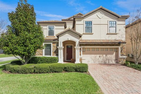 House in Davenport, Florida 8 bedrooms, 363.15 sq.m. № 2238203