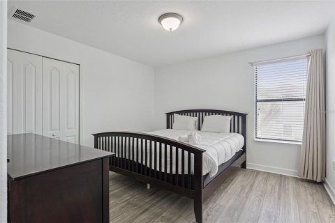 Casa en venta en Davenport, Florida, 8 dormitorios, 363.15 m2 № 2238203 - foto 28