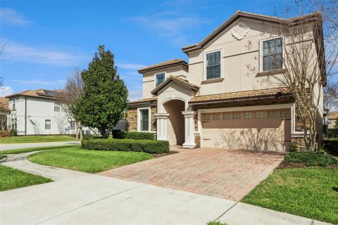 Casa en venta en Davenport, Florida, 8 dormitorios, 363.15 m2 № 2238203 - foto 2