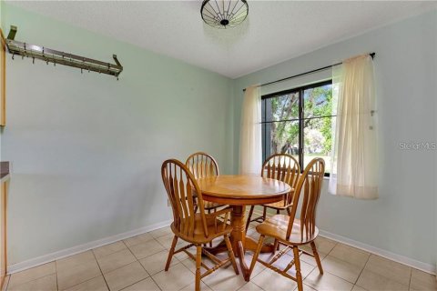 Condominio en venta en Haines City, Florida, 2 dormitorios, 102.01 m2 № 1194922 - foto 4