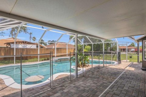 Villa ou maison à vendre à Deltona, Floride: 4 chambres, 188.78 m2 № 1725450 - photo 22