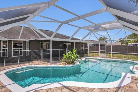 Villa ou maison à vendre à Deltona, Floride: 4 chambres, 188.78 m2 № 1725450 - photo 24