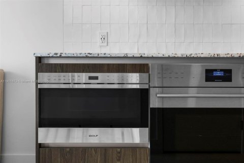 Copropriété à vendre à Miami, Floride: 1 chambre, 46.82 m2 № 1975341 - photo 11