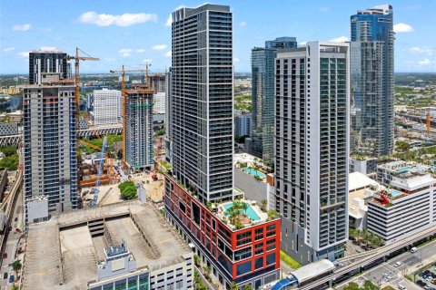 Copropriété à vendre à Miami, Floride: 1 chambre, 46.82 m2 № 1975341 - photo 14