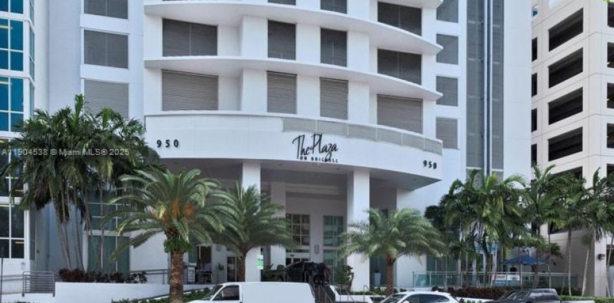 Condo in Miami, Florida, 2 bedrooms № 1956062