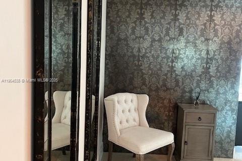Condo in Miami, Florida, 2 bedrooms  № 1956062 - photo 21