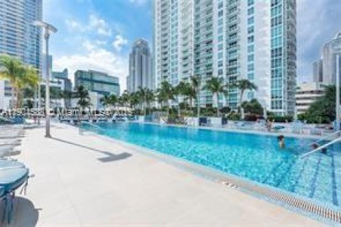 Condo in Miami, Florida, 2 bedrooms  № 1956062 - photo 6