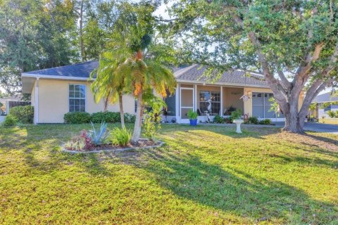 House in Englewood, Florida 3 bedrooms, 131.18 sq.m. № 1675383 - photo 2