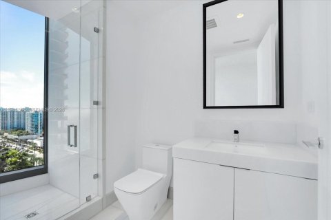 Condo in Sunny Isles Beach, Florida, 5 bedrooms № 2088948 - photo 30