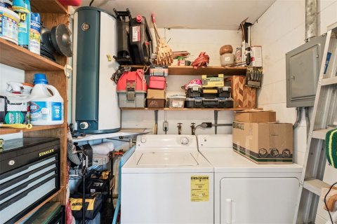 Снять в аренду квартиру в Деланд, Флорида 6 комнат, 90.95м2, № 2156592 - фото 16