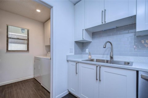 Copropriété à louer à Palm Harbor, Floride: 2 chambres, 123.84 m2 № 1826940 - photo 19