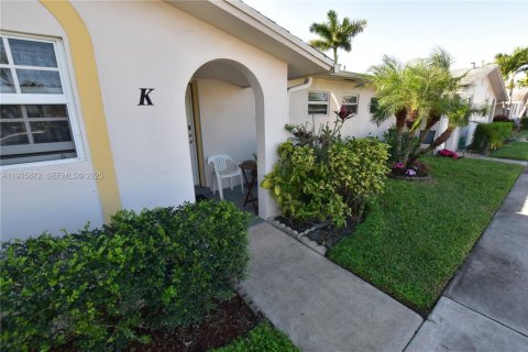 Casa en venta en West Palm Beach, Florida, 1 dormitorio, 61.5 m2 № 1993806 - foto 22