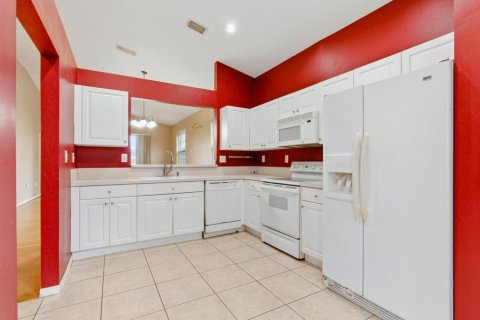 Apartment in Sunrise, Florida 2 bedrooms, 122.63 sq.m. № 2382842 - photo 6