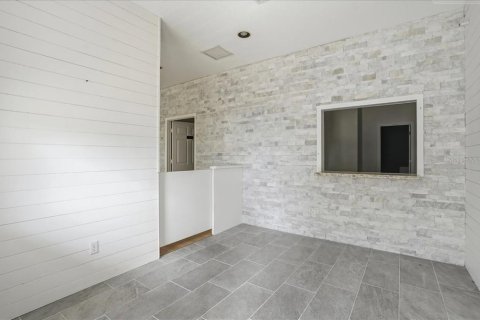 Immobilier commercial à vendre à Bradenton, Floride: 174.19 m2 № 2387742 - photo 10