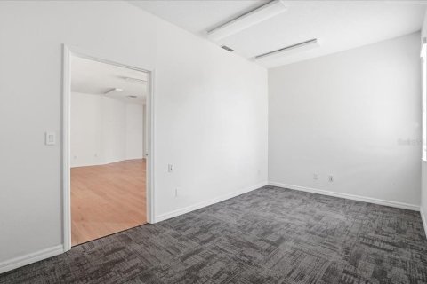 Immobilier commercial à vendre à Bradenton, Floride: 174.19 m2 № 2387742 - photo 18