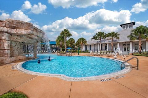 Townhouse in Fish Hawk, Florida 2 bedrooms, 115.94 sq.m. № 1886457 - photo 20