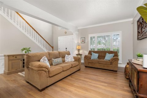House in Orlando, Florida 4 bedrooms, 197.7 sq.m. № 1835493 - photo 12