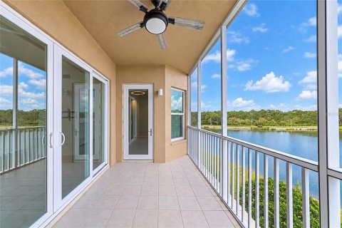 Condo in Bradenton, Florida, 2 bedrooms  № 2372918 - photo 30