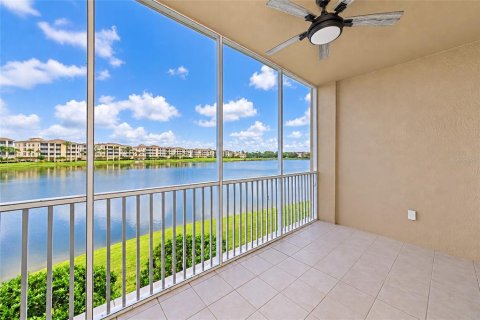 Condo in Bradenton, Florida, 2 bedrooms  № 2372918 - photo 29