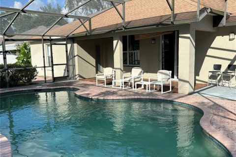 House in Ocoee, Florida 3 bedrooms, 179.67 sq.m. № 1846735 - photo 4