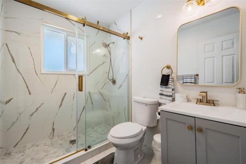 Duplex in Saint Petersburg, Florida 1 bedroom, 120.96 sq.m. № 2232400 - photo 17
