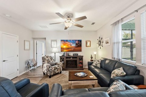 Villa ou maison à vendre à Palm Coast, Floride: 4 chambres, 158.49 m2 № 2433141 - photo 8
