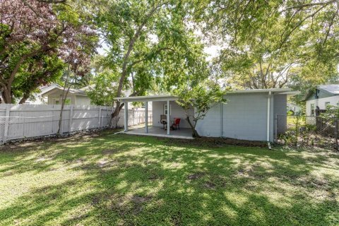 Villa ou maison à louer à Orlando, Floride: 2 chambres, 119.66 m2 № 2388230 - photo 10