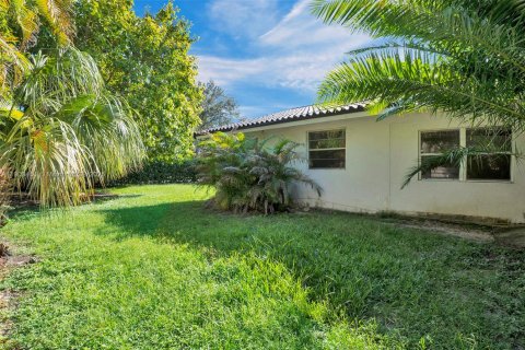 Casa en alquiler en Pinecrest, Florida, 4 dormitorios, 309.27 m2 № 1954412 - foto 20